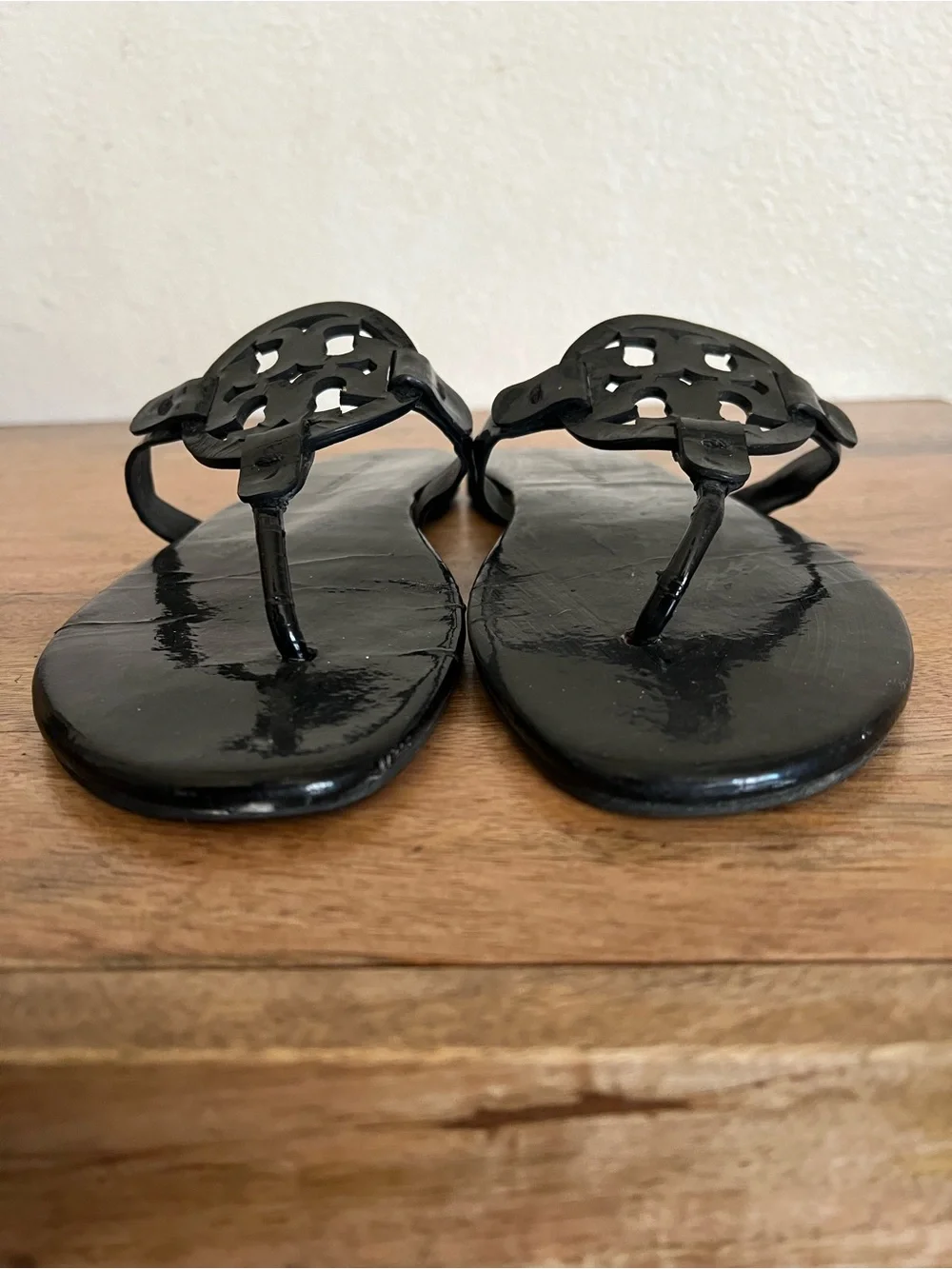 Tory Burch Miller Soft Women's Leather Memory Foam Slide Thong Sandals Size 10 M